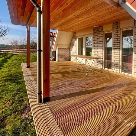 Prázdninový dům 3 Bedroom In *